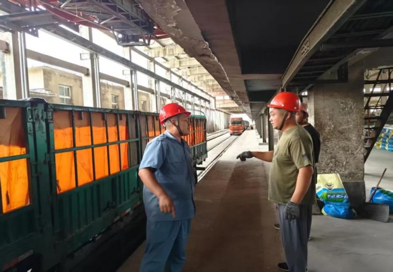 通化東寶藥業(yè)首批高品質(zhì)尿素訂單順利交付
